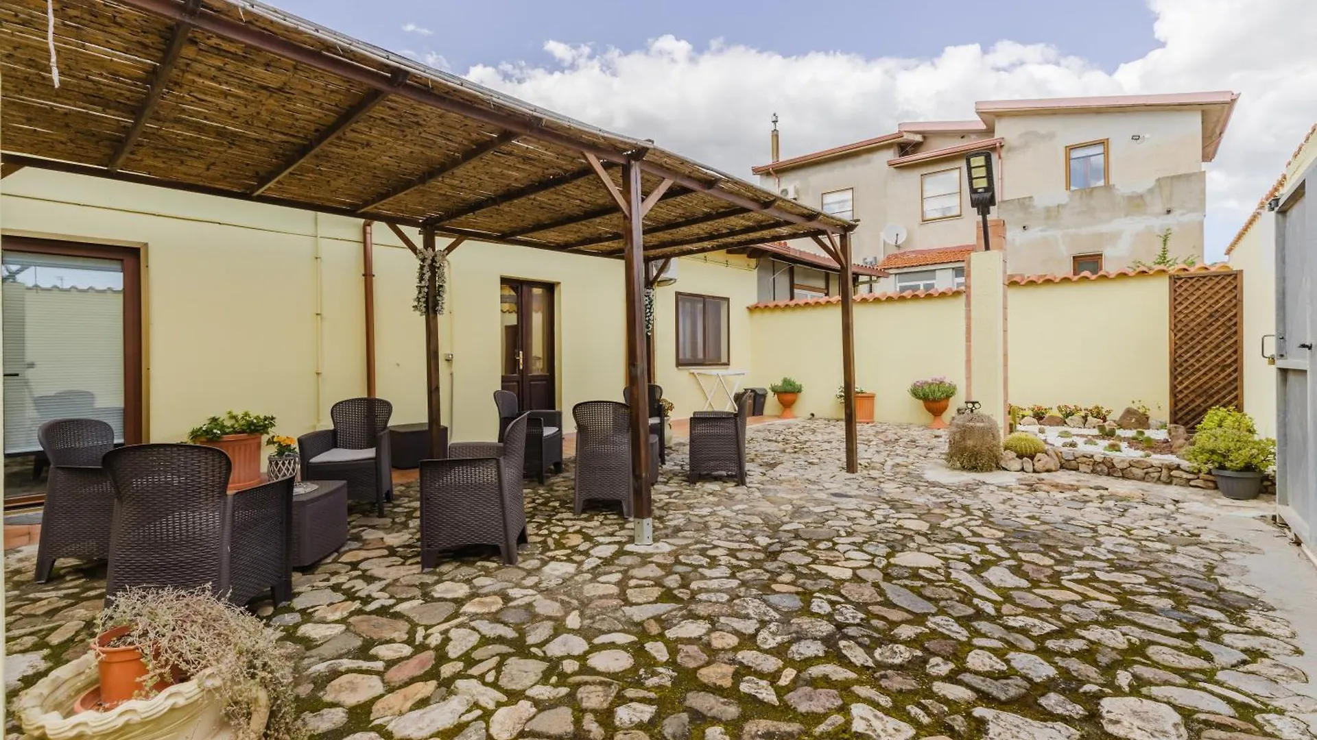Hotel Il Corbezzolo à Palmas Arborea Maison d'hôtes