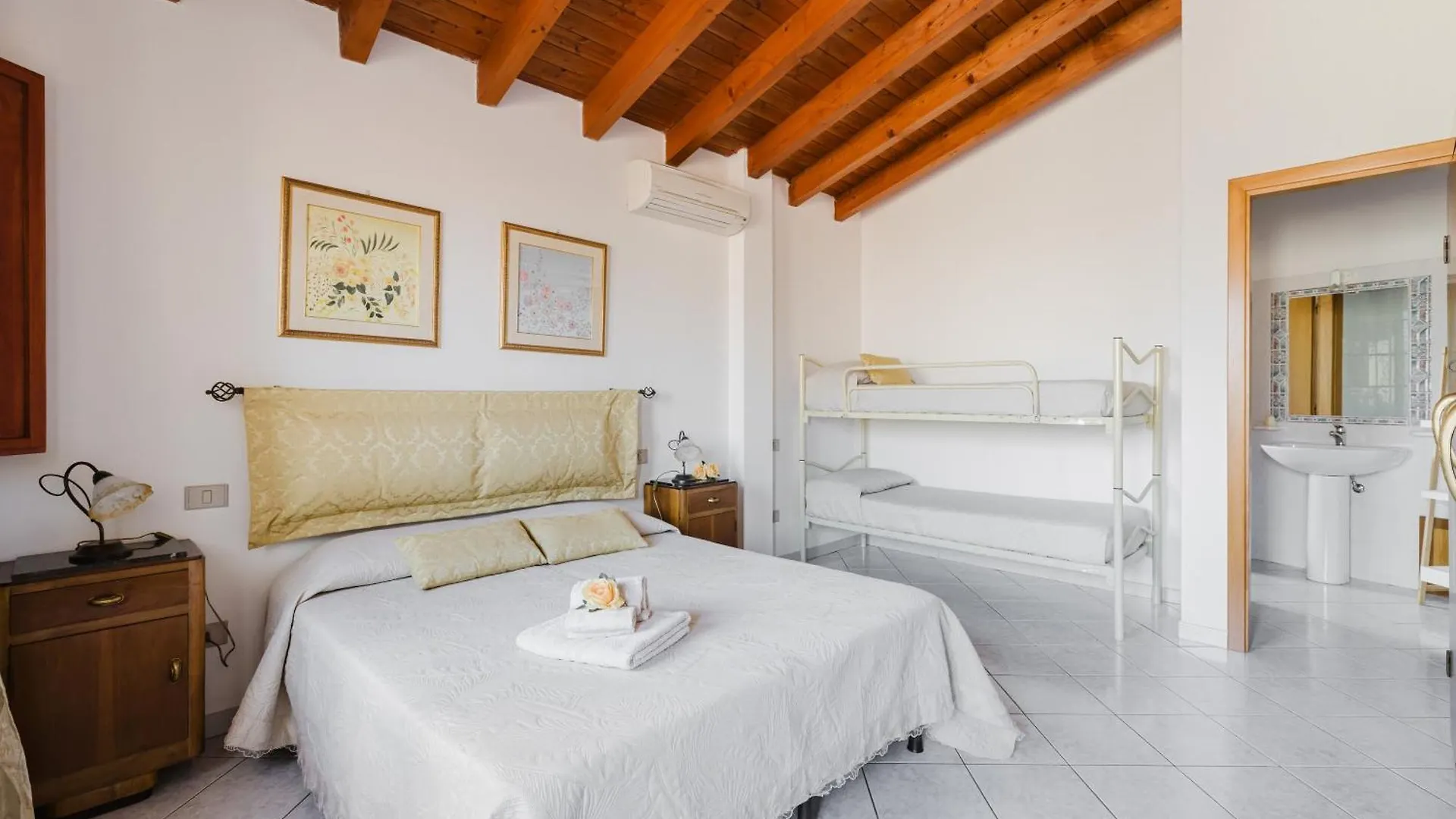 Hotel Il Corbezzolo à Palmas Arborea 0*,  Italie